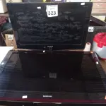 LOTE 323 - 02 TV'S 32” E 40” MARCA SAMSUNG. (NO ESTADO) ATENÇÃO! FAZER A VISITAÇÃO ANTES DE ARREMATAR, NÃO SABEMOS SE FUNCIONA. LEILÃO NÃO TEM GARANTIA E NEM DEVOLUÇÃO, SUJEITO A POSSÍVEIS AVARIAS VISÍVEIS/OCULTAS E/OU AUSÊNCIA DE COMPONENTES.