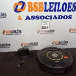 LOTE 087 - 01 ASPIRADOR ROBÔ MARCA IROBOT ROOMBA C/FONTE. (NO ESTADO) ATENÇÃO! FAZER A VISITAÇÃO ANTES DE ARREMATAR, NÃO SABEMOS SE FUNCIONA. LEILÃO NÃO TEM GARANTIA E NEM DEVOLUÇÃO, SUJEITO A POSSÍVEIS AVARIAS VISÍVEIS/OCULTAS E/OU AUSÊNCIA DE COMPONENTES.