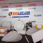 LOTE 356 - 01 LOTE C/VÁRIAS LUMINÁRIAS DE EMBUTIR MARCAS E MODELOS DIVERSOS. (NO ESTADO) ATENÇÃO! FAZER A VISITAÇÃO ANTES DE ARREMATAR, NÃO SABEMOS SE FUNCIONA. LEILÃO NÃO TEM GARANTIA E NEM DEVOLUÇÃO, SUJEITO A POSSÍVEIS AVARIAS VISÍVEIS/OCULTAS E/OU AUSÊNCIA DE COMPONENTES.
