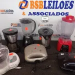 LOTE 328 - 02 SANDUICHEIRAS, 01 LIQUIDIFICADOR, 01 CAFETEIRA, 01 MULTIPROCESSADOR DE FRUTAS EM INOX E UTENSÍLIOS DIVERSOS. (NO ESTADO) ATENÇÃO! FAZER A VISITAÇÃO ANTES DE ARREMATAR, NÃO SABEMOS SE FUNCIONA. LEILÃO NÃO TEM GARANTIA E NEM DEVOLUÇÃO, SUJEITO A POSSÍVEIS AVARIAS VISÍVEIS/OCULTAS E/OU AUSÊNCIA DE COMPONENTES.