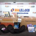 LOTE 376 - 01 LOTE C/GRANDE QUANTIDADE DVD’S E FITAS CASSETE. (NO ESTADO) ATENÇÃO! FAZER A VISITAÇÃO ANTES DE ARREMATAR, NÃO SABEMOS SE FUNCIONA. LEILÃO NÃO TEM GARANTIA E NEM DEVOLUÇÃO, SUJEITO A POSSÍVEIS AVARIAS VISÍVEIS/OCULTAS E/OU AUSÊNCIA DE COMPONENTES.