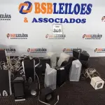 LOTE 306 - 01 LOTE C/VÁRIAS CAIXAS DE SOM P/PC MARCAS E MODELOS DIVERSOS. (NO ESTADO) ATENÇÃO! FAZER A VISITAÇÃO ANTES DE ARREMATAR, NÃO SABEMOS SE FUNCIONA. LEILÃO NÃO TEM GARANTIA E NEM DEVOLUÇÃO, SUJEITO A POSSÍVEIS AVARIAS VISÍVEIS/OCULTAS E/OU AUSÊNCIA DE COMPONENTES.