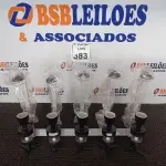 LOTE 383 - 05 SUPORTES DOSADORES DE GARRAFAS. (NO ESTADO) ATENÇÃO! FAZER A VISITAÇÃO ANTES DE ARREMATAR, NÃO SABEMOS SE FUNCIONA. LEILÃO NÃO TEM GARANTIA E NEM DEVOLUÇÃO, SUJEITO A POSSÍVEIS AVARIAS VISÍVEIS/OCULTAS E/OU AUSÊNCIA DE COMPONENTES.