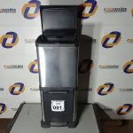 LOTE 091 - 01 LIXEIRA DUPLA C/PEDAL EM INOX. (NO ESTADO) ATENÇÃO! FAZER A VISITAÇÃO ANTES DE ARREMATAR, NÃO SABEMOS SE FUNCIONA. LEILÃO NÃO TEM GARANTIA E NEM DEVOLUÇÃO, SUJEITO A POSSÍVEIS AVARIAS VISÍVEIS/OCULTAS E/OU AUSÊNCIA DE COMPONENTES.