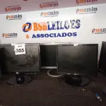 LOTE 355 - 05 MONITORES LCD MARCAS E MODELOS DIVERSOS. (NO ESTADO) ATENÇÃO! FAZER A VISITAÇÃO ANTES DE ARREMATAR, NÃO SABEMOS SE FUNCIONA. LEILÃO NÃO TEM GARANTIA E NEM DEVOLUÇÃO, SUJEITO A POSSÍVEIS AVARIAS VISÍVEIS/OCULTAS E/OU AUSÊNCIA DE COMPONENTES.
