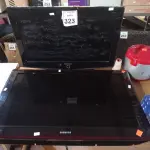LOTE 323 - 02 TV'S 32” E 40” MARCA SAMSUNG. (NO ESTADO) ATENÇÃO! FAZER A VISITAÇÃO ANTES DE ARREMATAR, NÃO SABEMOS SE FUNCIONA. LEILÃO NÃO TEM GARANTIA E NEM DEVOLUÇÃO, SUJEITO A POSSÍVEIS AVARIAS VISÍVEIS/OCULTAS E/OU AUSÊNCIA DE COMPONENTES.