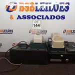 LOTE 144 - 02 RELÓGIOS DE PONTO MARCA CONDINREP. (NO ESTADO) ATENÇÃO! FAZER A VISITAÇÃO ANTES DE ARREMATAR, NÃO SABEMOS SE FUNCIONA. LEILÃO NÃO TEM GARANTIA E NEM DEVOLUÇÃO, SUJEITO A POSSÍVEIS AVARIAS VISÍVEIS/OCULTAS E/OU AUSÊNCIA DE COMPONENTES.