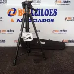 LOTE 526 - 01 TRIPÉ PARA CÂMERA TOMATE MTG-3016. (NO ESTADO) ATENÇÃO! FAZER A VISITAÇÃO ANTES DE ARREMATAR, NÃO SABEMOS SE FUNCIONA. LEILÃO NÃO TEM GARANTIA E NEM DEVOLUÇÃO, SUJEITO A POSSÍVEIS AVARIAS VISÍVEIS/OCULTAS E/OU AUSÊNCIA DE COMPONENTES.