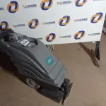 LOTE 543 - 01 LAVADORA DE CARPETES INDUSTRIAL MARCA TENNANT. (NO ESTADO) ATENÇÃO! FAZER A VISITAÇÃO ANTES DE ARREMATAR, NÃO SABEMOS SE FUNCIONA. LEILÃO NÃO TEM GARANTIA E NEM DEVOLUÇÃO, SUJEITO A POSSÍVEIS AVARIAS VISÍVEIS/OCULTAS E/OU AUSÊNCIA DE COMPONENTES.