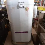 LOTE 408 - 01 TANQUINHO 12 KG MARCA NEWMAQ. (NO ESTADO) ATENÇÃO! FAZER A VISITAÇÃO ANTES DE ARREMATAR, NÃO SABEMOS SE FUNCIONA. LEILÃO NÃO TEM GARANTIA E NEM DEVOLUÇÃO, SUJEITO A POSSÍVEIS AVARIAS VISÍVEIS/OCULTAS E/OU AUSÊNCIA DE COMPONENTES.