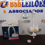 LOTE 022 - 01 TORNEIRA HYDRA MULTI-TEMPERATURA P/ BANCADA 220V. (NO ESTADO) ATENÇÃO! FAZER A VISITAÇÃO ANTES DE ARREMATAR, NÃO SABEMOS SE FUNCIONA. LEILÃO NÃO TEM GARANTIA E NEM DEVOLUÇÃO, SUJEITO A POSSÍVEIS AVARIAS VISÍVEIS/OCULTAS E/OU AUSÊNCIA DE COMPONENTES.