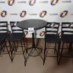 LOTE 524 - 01 MESA BISTRÔ C/04 BAQUETAS. (NO ESTADO) ATENÇÃO! FAZER A VISITAÇÃO ANTES DE ARREMATAR, NÃO SABEMOS SE FUNCIONA. LEILÃO NÃO TEM GARANTIA E NEM DEVOLUÇÃO, SUJEITO A POSSÍVEIS AVARIAS VISÍVEIS/OCULTAS E/OU AUSÊNCIA DE COMPONENTES.