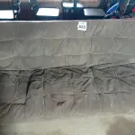 LOTE 523 - 01 SOFÁ-CAMA NA COR MARROM 03 LUGARES. (NO ESTADO) ATENÇÃO! FAZER A VISITAÇÃO ANTES DE ARREMATAR, NÃO SABEMOS SE FUNCIONA. LEILÃO NÃO TEM GARANTIA E NEM DEVOLUÇÃO, SUJEITO A POSSÍVEIS AVARIAS VISÍVEIS/OCULTAS E/OU AUSÊNCIA DE COMPONENTES.