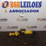 LOTE 007 - 01 ESMERILHADEIRA MARCA TITANIUM E 01 PARAFUSADEIRA MARCA TITANIUM. (NO ESTADO) ATENÇÃO! FAZER A VISITAÇÃO ANTES DE ARREMATAR, NÃO SABEMOS SE FUNCIONA. LEILÃO NÃO TEM GARANTIA E NEM DEVOLUÇÃO, SUJEITO A POSSÍVEIS AVARIAS VISÍVEIS/OCULTAS E/OU AUSÊNCIA DE COMPONENTES.
