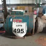 LOTE 495 - 01 BOMBA DE ÁGUA MARCA KOHLBACH. (NO ESTADO) ATENÇÃO! FAZER A VISITAÇÃO ANTES DE ARREMATAR, NÃO SABEMOS SE FUNCIONA. LEILÃO NÃO TEM GARANTIA E NEM DEVOLUÇÃO, SUJEITO A POSSÍVEIS AVARIAS VISÍVEIS/OCULTAS E/OU AUSÊNCIA DE COMPONENTES.