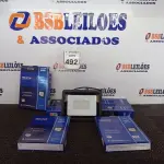 LOTE 492 - 05 REFLETORES DE LED AMBIENTE EXTERNO 100W CADA (NOVO). (NO ESTADO) ATENÇÃO! FAZER A VISITAÇÃO ANTES DE ARREMATAR, NÃO SABEMOS SE FUNCIONA. LEILÃO NÃO TEM GARANTIA E NEM DEVOLUÇÃO, SUJEITO A POSSÍVEIS AVARIAS VISÍVEIS/OCULTAS E/OU AUSÊNCIA DE COMPONENTES.