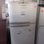 LOTE 474 - 01 GELADEIRA 220V MARCA ELECTROLUX. (NO ESTADO) ATENÇÃO! FAZER A VISITAÇÃO ANTES DE ARREMATAR, NÃO SABEMOS SE FUNCIONA. LEILÃO NÃO TEM GARANTIA E NEM DEVOLUÇÃO, SUJEITO A POSSÍVEIS AVARIAS VISÍVEIS/OCULTAS E/OU AUSÊNCIA DE COMPONENTES.