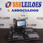 LOTE 516 - 05 APARELHOS TELEFÔNICOS TELA TOUCH MARCA GRANDSTREAM INCOMPLETO. (NO ESTADO) ATENÇÃO! FAZER A VISITAÇÃO ANTES DE ARREMATAR, NÃO SABEMOS SE FUNCIONA. LEILÃO NÃO TEM GARANTIA E NEM DEVOLUÇÃO, SUJEITO A POSSÍVEIS AVARIAS VISÍVEIS/OCULTAS E/OU AUSÊNCIA DE COMPONENTES.