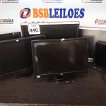 LOTE 440 - 06 MONITORES LCD MARCAS E MODELOS DIVERSOS P/RETIRADA DE PEÇAS. (NO ESTADO) ATENÇÃO! FAZER A VISITAÇÃO ANTES DE ARREMATAR, NÃO SABEMOS SE FUNCIONA. LEILÃO NÃO TEM GARANTIA E NEM DEVOLUÇÃO, SUJEITO A POSSÍVEIS AVARIAS VISÍVEIS/OCULTAS E/OU AUSÊNCIA DE COMPONENTES.
