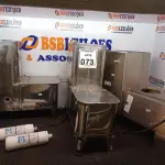 LOTE 073 - 03 CAFETEIRAS EM INOX C/AVARIAS. (NO ESTADO) ATENÇÃO! FAZER A VISITAÇÃO ANTES DE ARREMATAR, NÃO SABEMOS SE FUNCIONA. LEILÃO NÃO TEM GARANTIA E NEM DEVOLUÇÃO, SUJEITO A POSSÍVEIS AVARIAS VISÍVEIS/OCULTAS E/OU AUSÊNCIA DE COMPONENTES.