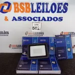 LOTE 502 - 05 REFLETORES DE LED AMBIENTE EXTERNO 100W CADA(NOVO). (NO ESTADO) ATENÇÃO! FAZER A VISITAÇÃO ANTES DE ARREMATAR, NÃO SABEMOS SE FUNCIONA. LEILÃO NÃO TEM GARANTIA E NEM DEVOLUÇÃO, SUJEITO A POSSÍVEIS AVARIAS VISÍVEIS/OCULTAS E/OU AUSÊNCIA DE COMPONENTES.