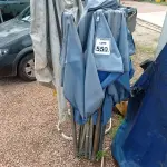 LOTE 550 - 01 TENDA SANFONADA C/LONA. (NO ESTADO) ATENÇÃO! FAZER A VISITAÇÃO ANTES DE ARREMATAR, NÃO SABEMOS SE FUNCIONA. LEILÃO NÃO TEM GARANTIA E NEM DEVOLUÇÃO, SUJEITO A POSSÍVEIS AVARIAS VISÍVEIS/OCULTAS E/OU AUSÊNCIA DE COMPONENTES.