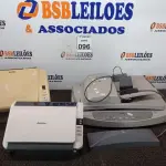 LOTE 096 - 03 SCANNER’S MARCAS E MODELOS DIVERSOS. (NO ESTADO) ATENÇÃO! FAZER A VISITAÇÃO ANTES DE ARREMATAR, NÃO SABEMOS SE FUNCIONA. LEILÃO NÃO TEM GARANTIA E NEM DEVOLUÇÃO, SUJEITO A POSSÍVEIS AVARIAS VISÍVEIS/OCULTAS E/OU AUSÊNCIA DE COMPONENTES.