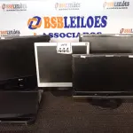 LOTE 444 - 04 MONITORES LCD MARCAS E MODELOS DIVERSOS E 01 ALL IN ONE MARCA AOC P/RETIRADA DE PEÇAS. (NO ESTADO) ATENÇÃO! FAZER A VISITAÇÃO ANTES DE ARREMATAR, NÃO SABEMOS SE FUNCIONA. LEILÃO NÃO TEM GARANTIA E NEM DEVOLUÇÃO, SUJEITO A POSSÍVEIS AVARIAS VISÍVEIS/OCULTAS E/OU AUSÊNCIA DE COMPONENTES.