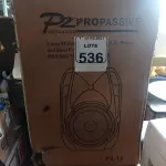 LOTE 536 - 01 CAIXA DE SOM MARCA PZ PRO ÁUDIO. (NO ESTADO) ATENÇÃO! FAZER A VISITAÇÃO ANTES DE ARREMATAR, NÃO SABEMOS SE FUNCIONA. LEILÃO NÃO TEM GARANTIA E NEM DEVOLUÇÃO, SUJEITO A POSSÍVEIS AVARIAS VISÍVEIS/OCULTAS E/OU AUSÊNCIA DE COMPONENTES.