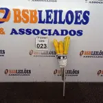 LOTE 023 - 04 CHAVES PHILIPS E 02 CHAVES DE FENDAS TAMANHOS DIVERSOS. (NO ESTADO) ATENÇÃO! FAZER A VISITAÇÃO ANTES DE ARREMATAR, NÃO SABEMOS SE FUNCIONA. LEILÃO NÃO TEM GARANTIA E NEM DEVOLUÇÃO, SUJEITO A POSSÍVEIS AVARIAS VISÍVEIS/OCULTAS E/OU AUSÊNCIA DE COMPONENTES.