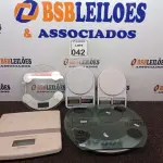 LOTE 042 - 05 BALANÇAS MARCAS E MODELOS DIVERSOS. (NO ESTADO) ATENÇÃO! FAZER A VISITAÇÃO ANTES DE ARREMATAR, NÃO SABEMOS SE FUNCIONA. LEILÃO NÃO TEM GARANTIA E NEM DEVOLUÇÃO, SUJEITO A POSSÍVEIS AVARIAS VISÍVEIS/OCULTAS E/OU AUSÊNCIA DE COMPONENTES.