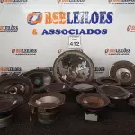 LOTE 412 - 01 LOTE C/VÁRIOS ALTO-FALANTES MARCAS E MODELOS DIVERSOS. (NO ESTADO) ATENÇÃO! FAZER A VISITAÇÃO ANTES DE ARREMATAR, NÃO SABEMOS SE FUNCIONA. LEILÃO NÃO TEM GARANTIA E NEM DEVOLUÇÃO, SUJEITO A POSSÍVEIS AVARIAS VISÍVEIS/OCULTAS E/OU AUSÊNCIA DE COMPONENTES.