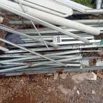 LOTE 555 - 01 TENDA SANFONADA S/LONA. (NO ESTADO) ATENÇÃO! FAZER A VISITAÇÃO ANTES DE ARREMATAR, NÃO SABEMOS SE FUNCIONA. LEILÃO NÃO TEM GARANTIA E NEM DEVOLUÇÃO, SUJEITO A POSSÍVEIS AVARIAS VISÍVEIS/OCULTAS E/OU AUSÊNCIA DE COMPONENTES.