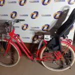 LOTE 482 - 01 BICICLETA COM FAROL E LANTERNA TRASEIRA IMPORTADA P/PASSEIO C/CADEIRA DE TRANSPORTE INFANTIL MARCA B.TWIN. (NO ESTADO) ATENÇÃO! FAZER A VISITAÇÃO ANTES DE ARREMATAR, NÃO SABEMOS SE FUNCIONA. LEILÃO NÃO TEM GARANTIA E NEM DEVOLUÇÃO, SUJEITO A POSSÍVEIS AVARIAS VISÍVEIS/OCULTAS E/OU AUSÊNCIA DE COMPONENTES.