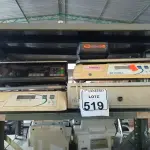 LOTE 519 - 01 CAIXA REGISTRADORA, 03 BALANÇAS MARCAS E MODELOS DIVERSOS E 01 LEITOR DE CÓDIGO DE BARRAS MARCA ELGIN. (NO ESTADO) ATENÇÃO! FAZER A VISITAÇÃO ANTES DE ARREMATAR, NÃO SABEMOS SE FUNCIONA. LEILÃO NÃO TEM GARANTIA E NEM DEVOLUÇÃO, SUJEITO A POSSÍVEIS AVARIAS VISÍVEIS/OCULTAS E/OU AUSÊNCIA DE COMPONENTES.