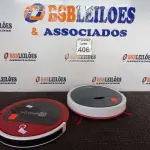 LOTE 406 - 02 ASPIRADORES ROBÔ MARCAS VILEDA E ÉPSILON. (NO ESTADO) ATENÇÃO! FAZER A VISITAÇÃO ANTES DE ARREMATAR, NÃO SABEMOS SE FUNCIONA. LEILÃO NÃO TEM GARANTIA E NEM DEVOLUÇÃO, SUJEITO A POSSÍVEIS AVARIAS VISÍVEIS/OCULTAS E/OU AUSÊNCIA DE COMPONENTES.