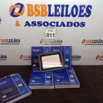 LOTE 011 - 05 REFLETORES DE LED 100W. (NO ESTADO) ATENÇÃO! FAZER A VISITAÇÃO ANTES DE ARREMATAR, NÃO SABEMOS SE FUNCIONA. LEILÃO NÃO TEM GARANTIA E NEM DEVOLUÇÃO, SUJEITO A POSSÍVEIS AVARIAS VISÍVEIS/OCULTAS E/OU AUSÊNCIA DE COMPONENTES.