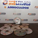 LOTE 016 - 10 DISCOS DE DESBASTE P/LIXADEIRA. (NO ESTADO) ATENÇÃO! FAZER A VISITAÇÃO ANTES DE ARREMATAR, NÃO SABEMOS SE FUNCIONA. LEILÃO NÃO TEM GARANTIA E NEM DEVOLUÇÃO, SUJEITO A POSSÍVEIS AVARIAS VISÍVEIS/OCULTAS E/OU AUSÊNCIA DE COMPONENTES.