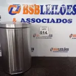 LOTE 514 - 01 LIXEIRA EM INOX 12L C/PEDAL MARCA MOOD. (NO ESTADO) ATENÇÃO! FAZER A VISITAÇÃO ANTES DE ARREMATAR, NÃO SABEMOS SE FUNCIONA. LEILÃO NÃO TEM GARANTIA E NEM DEVOLUÇÃO, SUJEITO A POSSÍVEIS AVARIAS VISÍVEIS/OCULTAS E/OU AUSÊNCIA DE COMPONENTES.