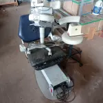 LOTE 548 - 01 CADEIRA DE DENTISTA E EQUIPAMENTOS ODONTOLÓGICOS DIVERSOS. (NO ESTADO) ATENÇÃO! FAZER A VISITAÇÃO ANTES DE ARREMATAR, NÃO SABEMOS SE FUNCIONA. LEILÃO NÃO TEM GARANTIA E NEM DEVOLUÇÃO, SUJEITO A POSSÍVEIS AVARIAS VISÍVEIS/OCULTAS E/OU AUSÊNCIA DE COMPONENTES.