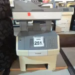 LOTE 251 - 01 IMPRESSORA MILTIFUNCIONAL MODELO X748TL MARCA LEXMARK. (NO ESTADO) ATENÇÃO! FAZER A VISITAÇÃO ANTES DE ARREMATAR, NÃO SABEMOS SE FUNCIONA. LEILÃO NÃO TEM GARANTIA E NEM DEVOLUÇÃO, SUJEITO A POSSÍVEIS AVARIAS VISÍVEIS/OCULTAS E/OU AUSÊNCIA DE COMPONENTES.