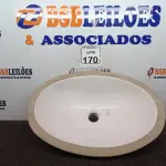 LOTE 170 - 01 CUBA OVAL NA COR BRANCA(NOVO). (NO ESTADO) ATENÇÃO! FAZER A VISITAÇÃO ANTES DE ARREMATAR, NÃO SABEMOS SE FUNCIONA. LEILÃO NÃO TEM GARANTIA E NEM DEVOLUÇÃO, SUJEITO A POSSÍVEIS AVARIAS VISÍVEIS/OCULTAS E/OU AUSÊNCIA DE COMPONENTES.