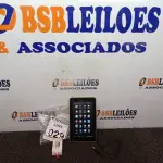 LOTE 029 - 01 TABLET 7’’ T77 COM CARREGAR MARCA CCE. (NO ESTADO) ATENÇÃO! FAZER A VISITAÇÃO ANTES DE ARREMATAR, NÃO SABEMOS SE FUNCIONA. LEILÃO NÃO TEM GARANTIA E NEM DEVOLUÇÃO, SUJEITO A POSSÍVEIS AVARIAS VISÍVEIS/OCULTAS E/OU AUSÊNCIA DE COMPONENTES.