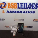 LOTE 029 - 01 TABLET 7’’ T77 COM CARREGAR MARCA CCE. (NO ESTADO) ATENÇÃO! FAZER A VISITAÇÃO ANTES DE ARREMATAR, NÃO SABEMOS SE FUNCIONA. LEILÃO NÃO TEM GARANTIA E NEM DEVOLUÇÃO, SUJEITO A POSSÍVEIS AVARIAS VISÍVEIS/OCULTAS E/OU AUSÊNCIA DE COMPONENTES.