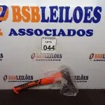 LOTE 044 - 01 MACHADO DESIGN ECONÔMICO DE 800G COM CABO EMBORRACHADO NA COR LARANJA\PRETO. (NO ESTADO) ATENÇÃO! FAZER A VISITAÇÃO ANTES DE ARREMATAR, NÃO SABEMOS SE FUNCIONA. LEILÃO NÃO TEM GARANTIA E NEM DEVOLUÇÃO, SUJEITO A POSSÍVEIS AVARIAS VISÍVEIS/OCULTAS E/OU AUSÊNCIA DE COMPONENTES.
