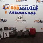 LOTE 042 - 03 COLDRES PARA TEASER, 01 ROTILANE E 02 CARREGADORES PARA BATERIA GARMIN. (NO ESTADO) ATENÇÃO! FAZER A VISITAÇÃO ANTES DE ARREMATAR, NÃO SABEMOS SE FUNCIONA. LEILÃO NÃO TEM GARANTIA E NEM DEVOLUÇÃO, SUJEITO A POSSÍVEIS AVARIAS VISÍVEIS/OCULTAS E/OU AUSÊNCIA DE COMPONENTES.