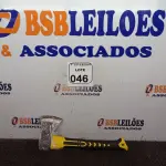 LOTE 046 - 01 MACHADINHA DE METAL COM CABO AMARELO. (NOVO) (NO ESTADO) ATENÇÃO! FAZER A VISITAÇÃO ANTES DE ARREMATAR, NÃO SABEMOS SE FUNCIONA. LEILÃO NÃO TEM GARANTIA E NEM DEVOLUÇÃO, SUJEITO A POSSÍVEIS AVARIAS VISÍVEIS/OCULTAS E/OU AUSÊNCIA DE COMPONENTES.