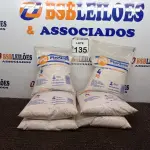 LOTE 135 - 06 PACOTES DE GRANITINA/08 PARA GRAFIADO COM 4KG CADA. (NO ESTADO) ATENÇÃO! FAZER A VISITAÇÃO ANTES DE ARREMATAR, NÃO SABEMOS SE FUNCIONA. LEILÃO NÃO TEM GARANTIA E NEM DEVOLUÇÃO, SUJEITO A POSSÍVEIS AVARIAS VISÍVEIS/OCULTAS E/OU AUSÊNCIA DE COMPONENTES.