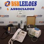 LOTE 030 - 05 APARELHOS TELEFÔNICOS, SENDO 02 SEM FIO, 01 TELEFONE AURICULAR E 01 APARELHO DE NEBULIZAÇÃO. (NO ESTADO) ATENÇÃO! FAZER A VISITAÇÃO ANTES DE ARREMATAR, NÃO SABEMOS SE FUNCIONA. LEILÃO NÃO TEM GARANTIA E NEM DEVOLUÇÃO, SUJEITO A POSSÍVEIS AVARIAS VISÍVEIS/OCULTAS E/OU AUSÊNCIA DE COMPONENTES.