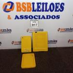 LOTE 017 - 02 TABLETS SEM CARREGADOR, SENDO 01 MARCA POSITIVO E 01 CCE. (NO ESTADO) ATENÇÃO! FAZER A VISITAÇÃO ANTES DE ARREMATAR, NÃO SABEMOS SE FUNCIONA. LEILÃO NÃO TEM GARANTIA E NEM DEVOLUÇÃO, SUJEITO A POSSÍVEIS AVARIAS VISÍVEIS/OCULTAS E/OU AUSÊNCIA DE COMPONENTES.
